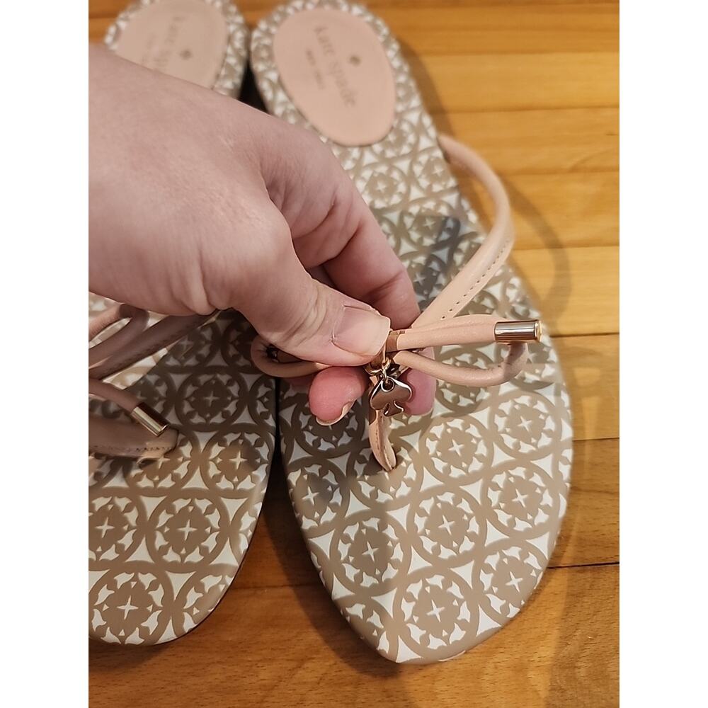 KATE SPADE Sandal Flip Flops Size 9 Pink White Bow Rubber Used Good Condition - Picture 3 of 6